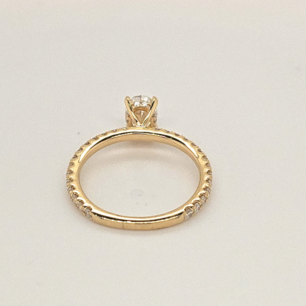 Laboratory Grown 18ct Yellow Gold Oval Diamond Ring