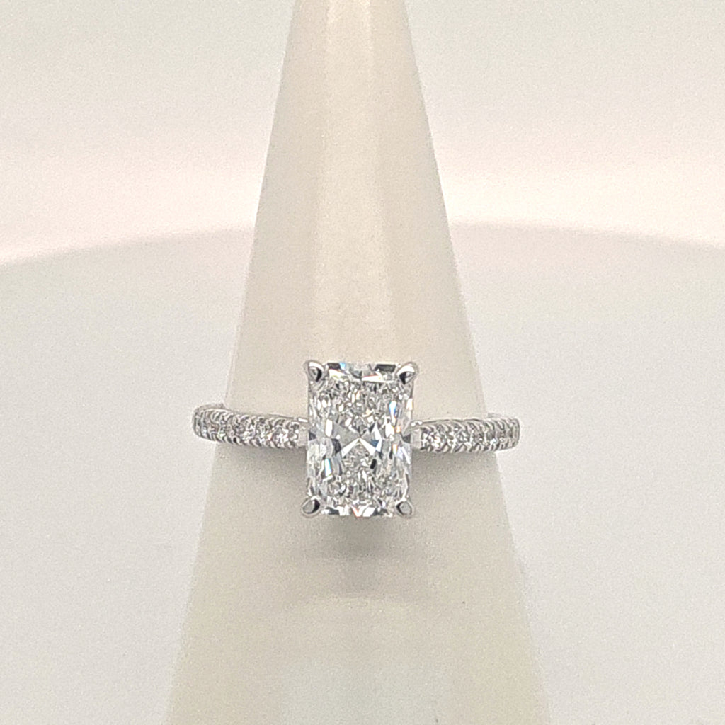 9ct White Gold Laboratory Grown Radiant Cut Diamond Ring