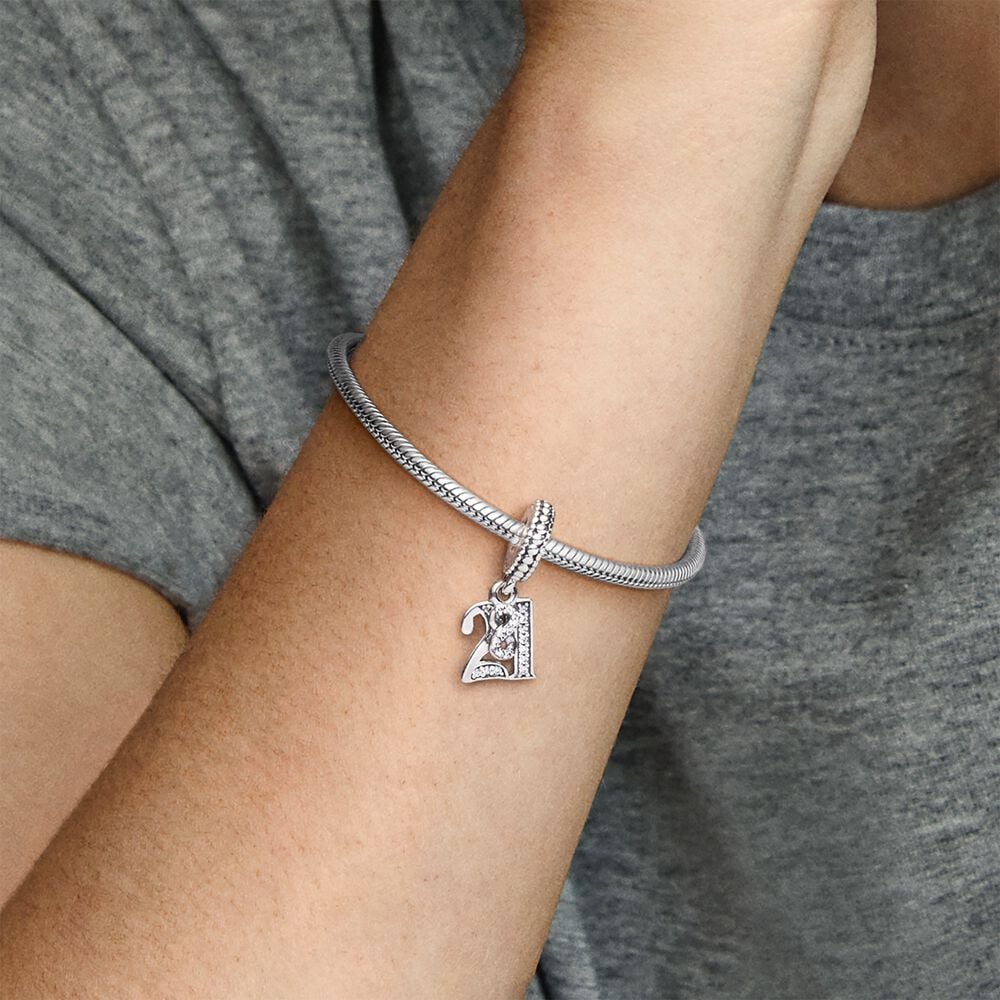 Pandora 21 years of love Charm