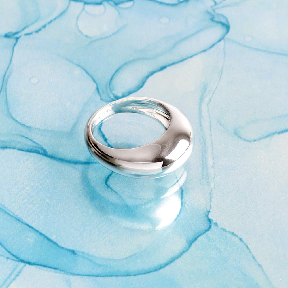 Kit Heath Coast Pebble Smooth Grande Ring