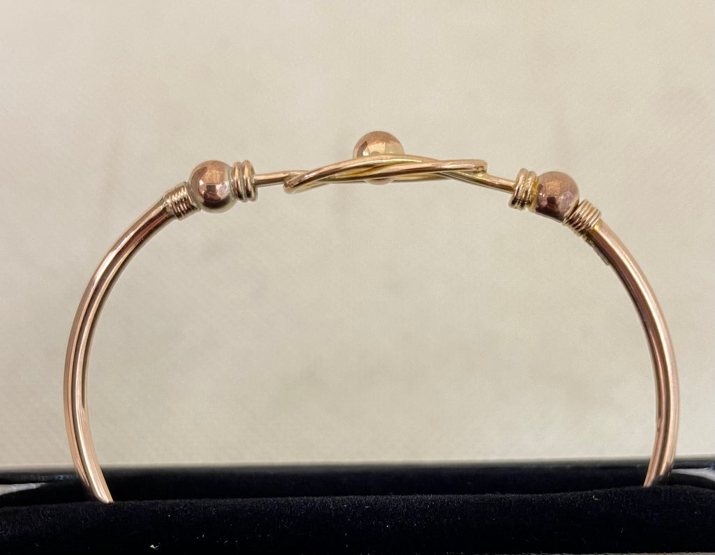 Pre-Loved 9ct Knot Bangle