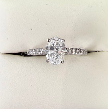 9ct White Gold Oval Lab Diamond Ring