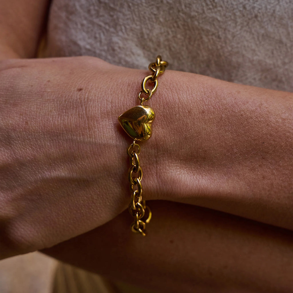 Ava & Sky Chunky Heart Bracelet