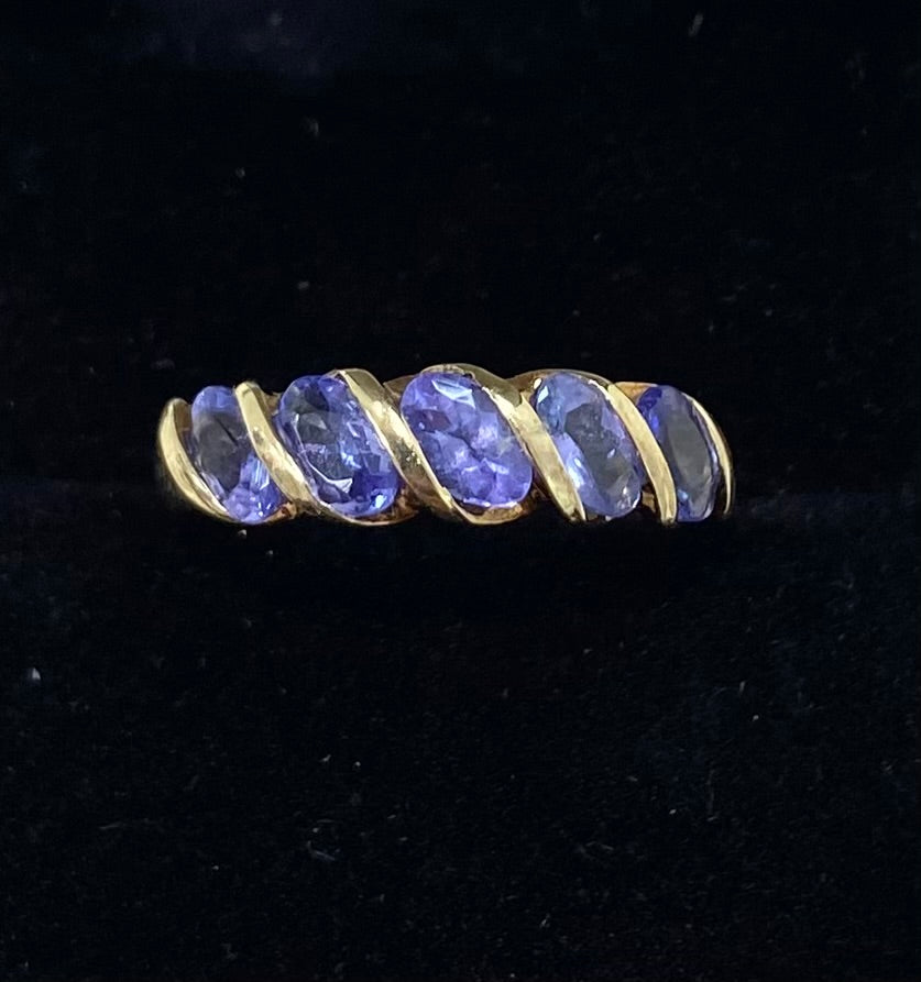 Pre-Loved 9ct Tanzanite 5 Stone Ring