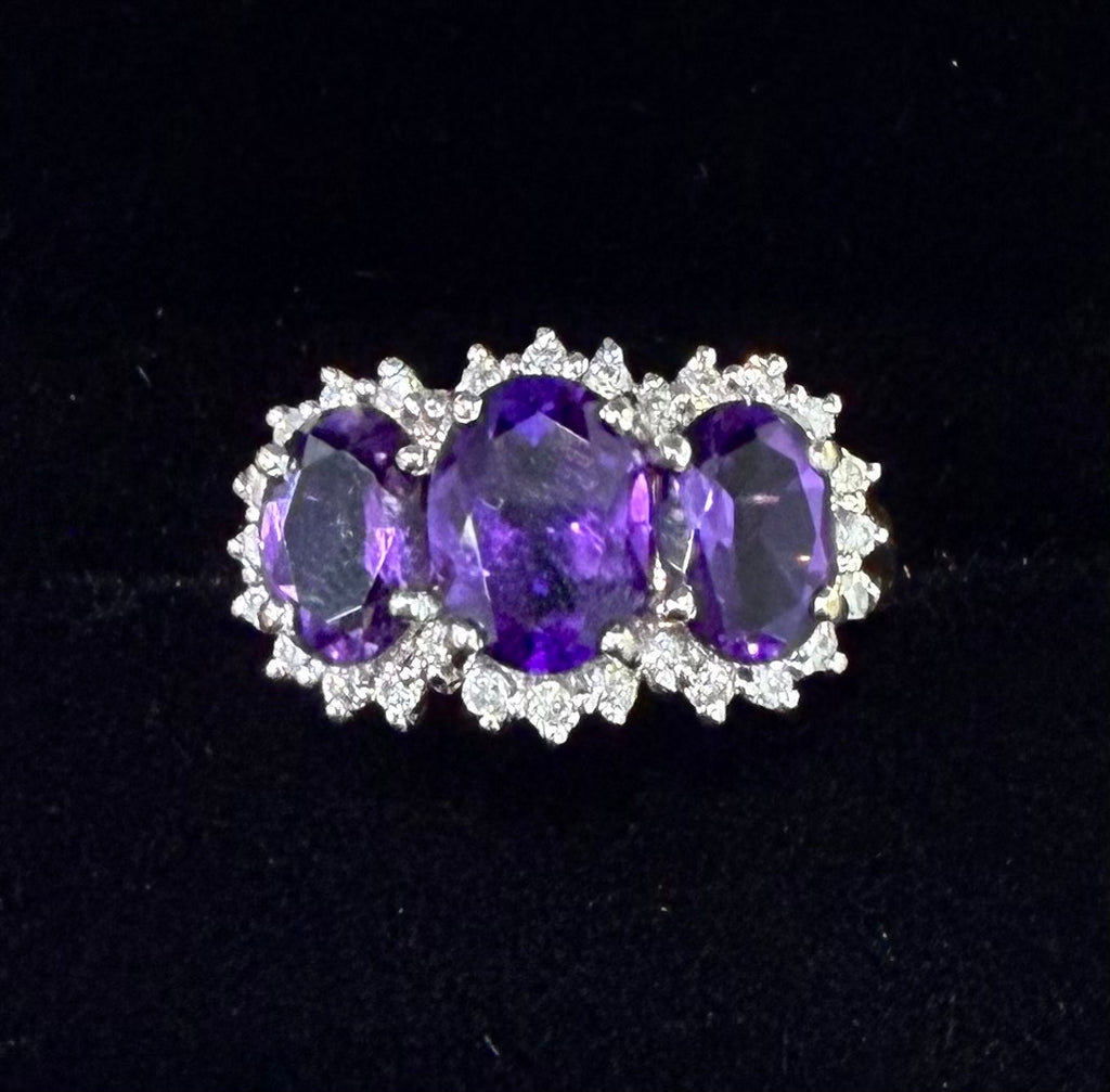Vintage 9ct Amethyst and Diamond Cluster Ring