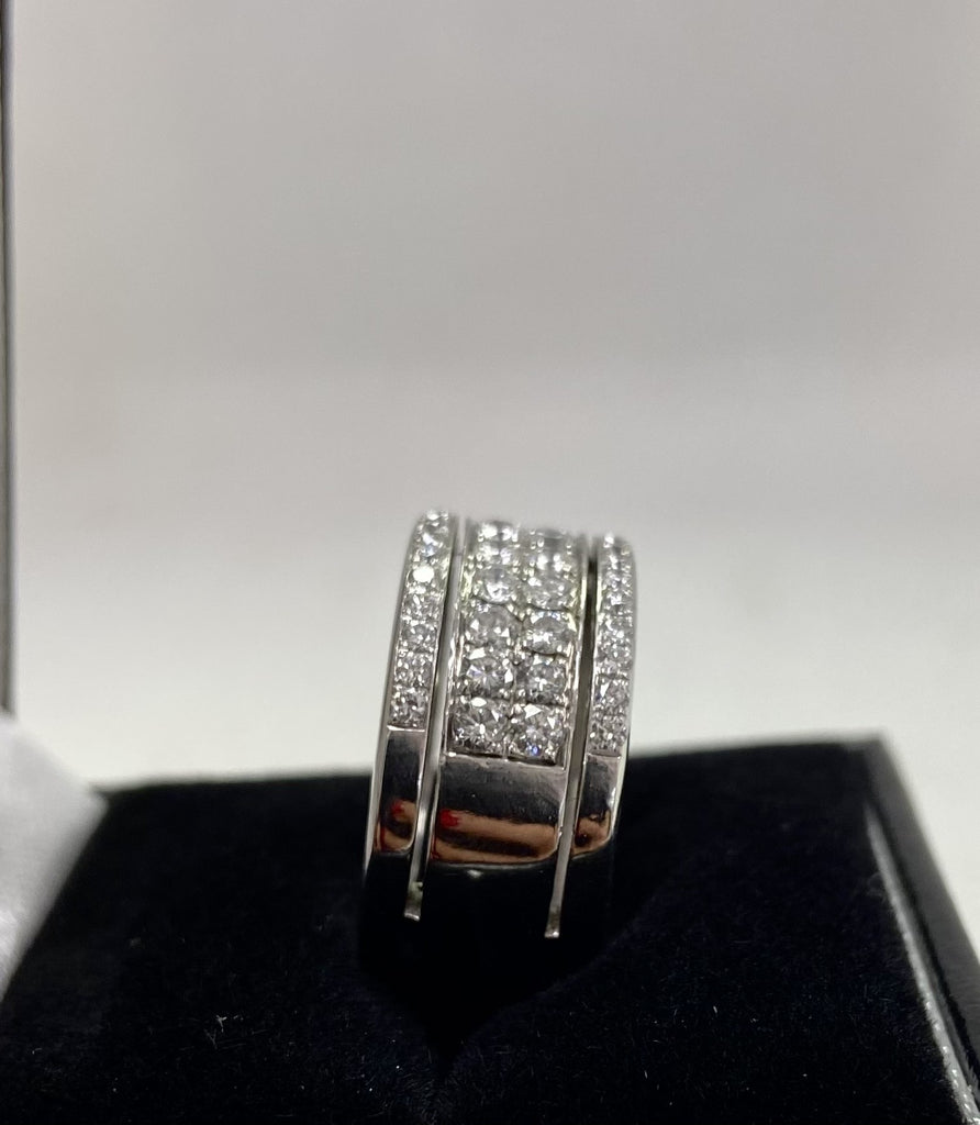 Pre-loved 18ct Diamond 4 Row Dress Ring