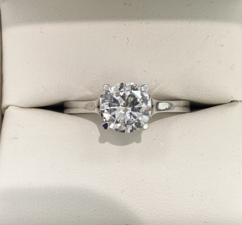 Pre-Loved 18ct White Gold 1.25ct Diamond Solitaire Ring